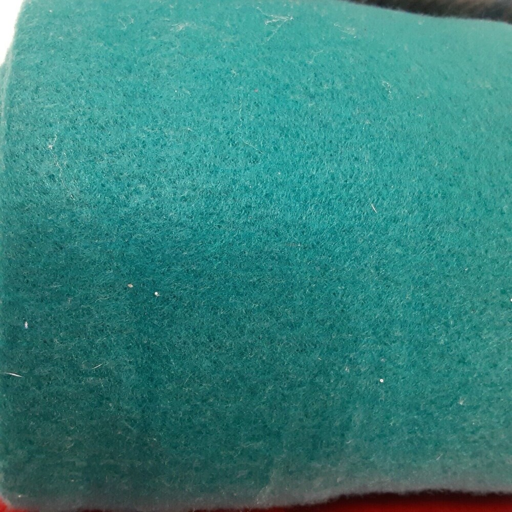 New Mainstays Fleece Throw Blankets - Lot of 4 - 50" x 60" - See Description - Picture 4 of 11